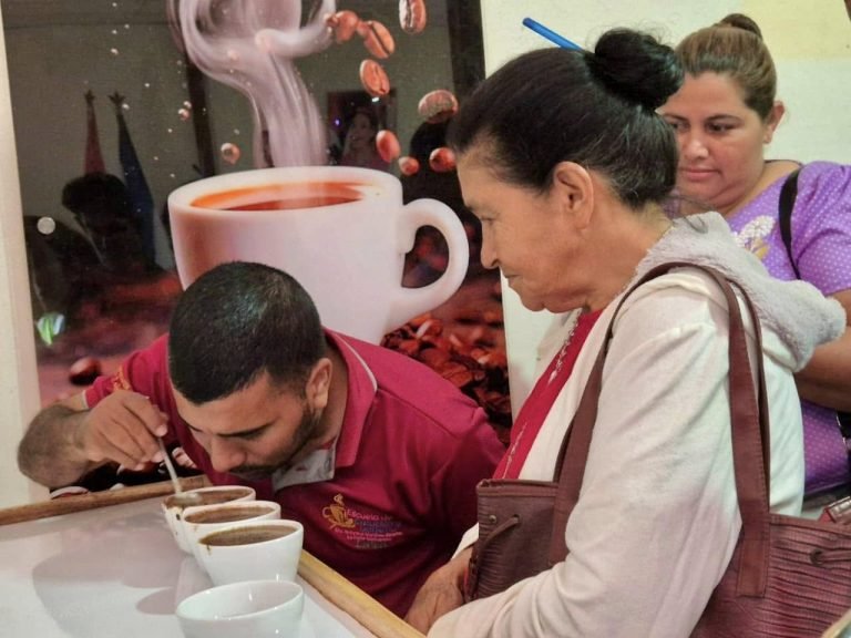 Mejores técnicas para la catación del café que determinan la calidad de taza y originalidad del producto